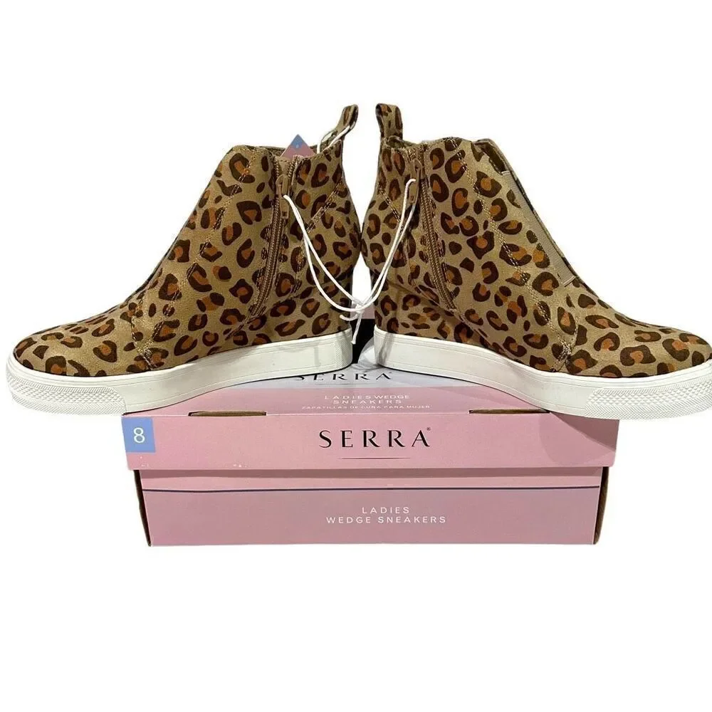 Serra womens leopard